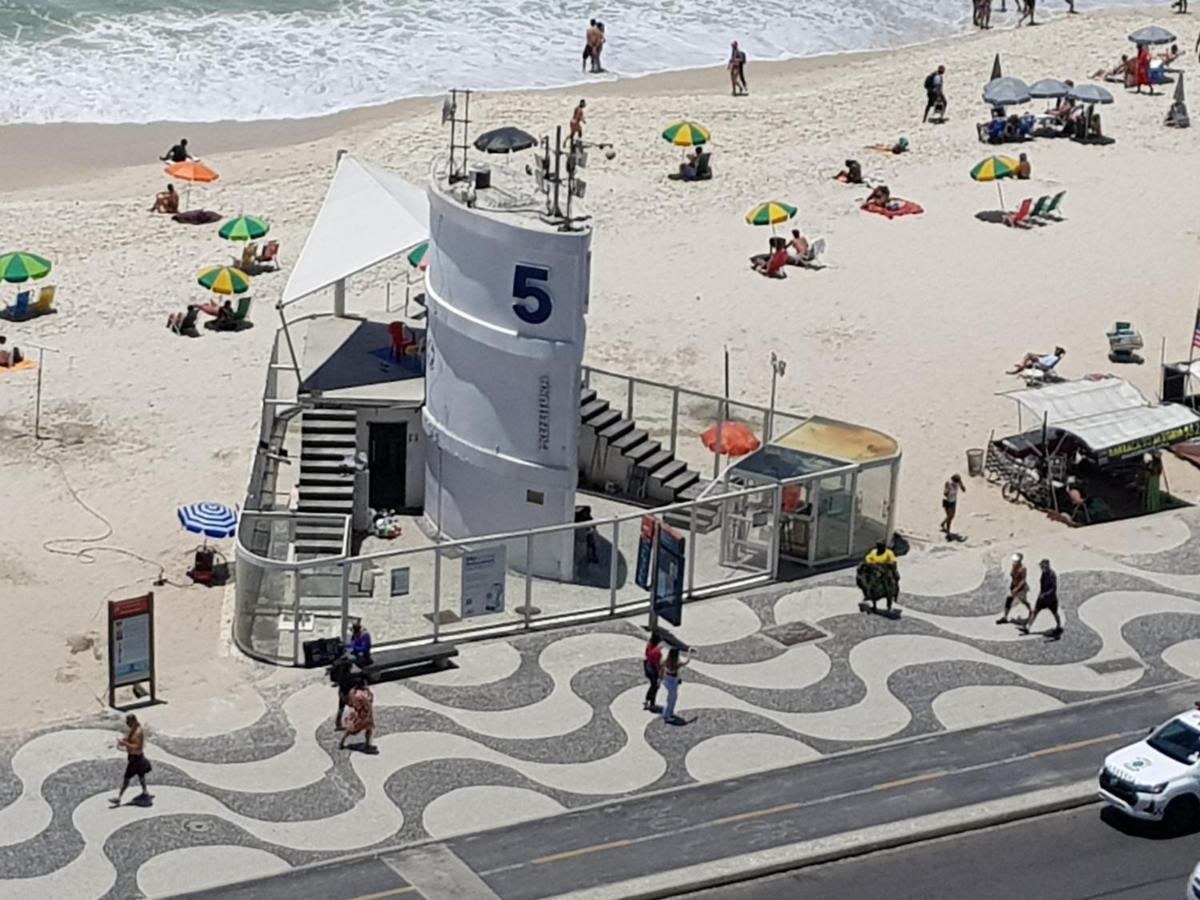 Em Copacabana Apartamento *